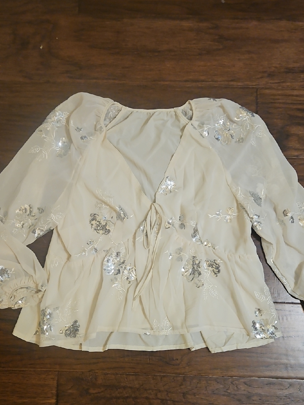 Women's Cream Floral Sequin Tie-Front Blouse